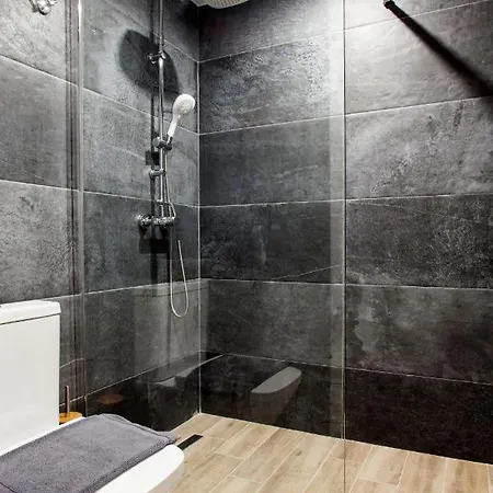 Raise The Project Apartment *